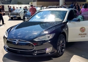 Polícia de Los Angeles em breve poderia usar veículos de perseguição de Tesla